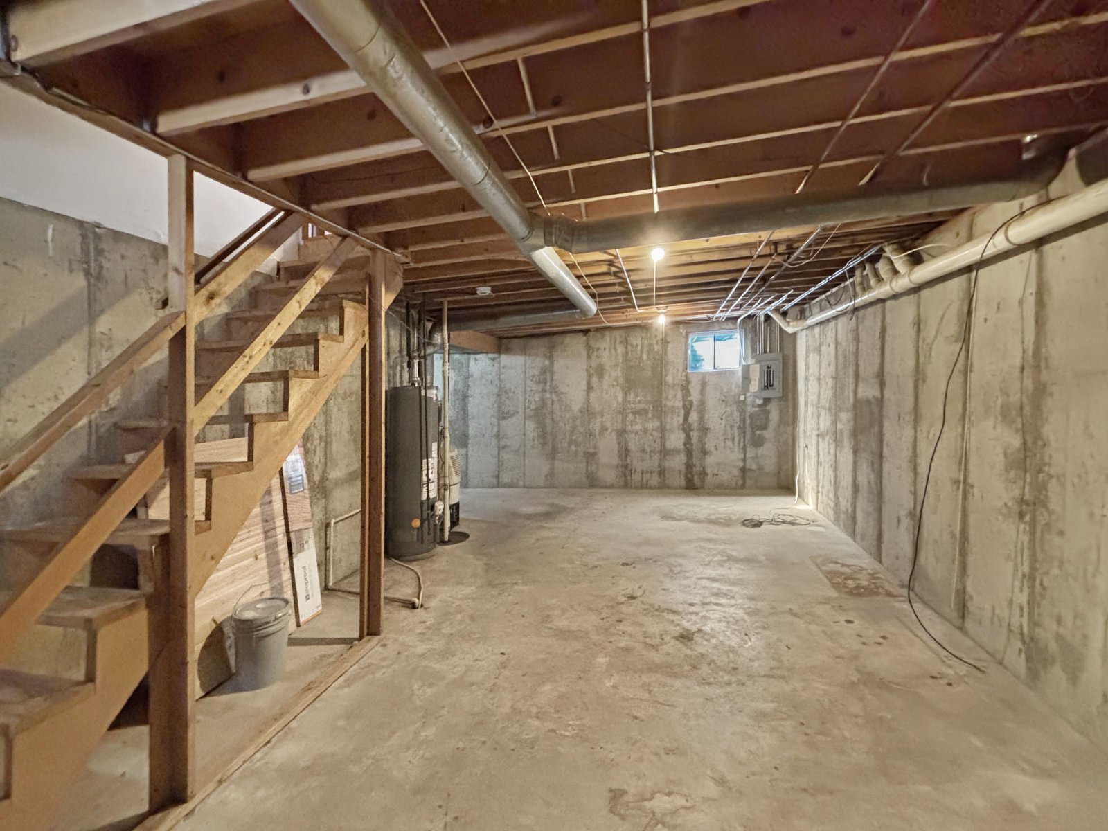 3745 Johns Manville Avenue - 1 property image